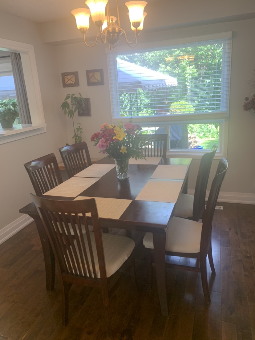 Dining Table and 6 Chairs Set - photo 2