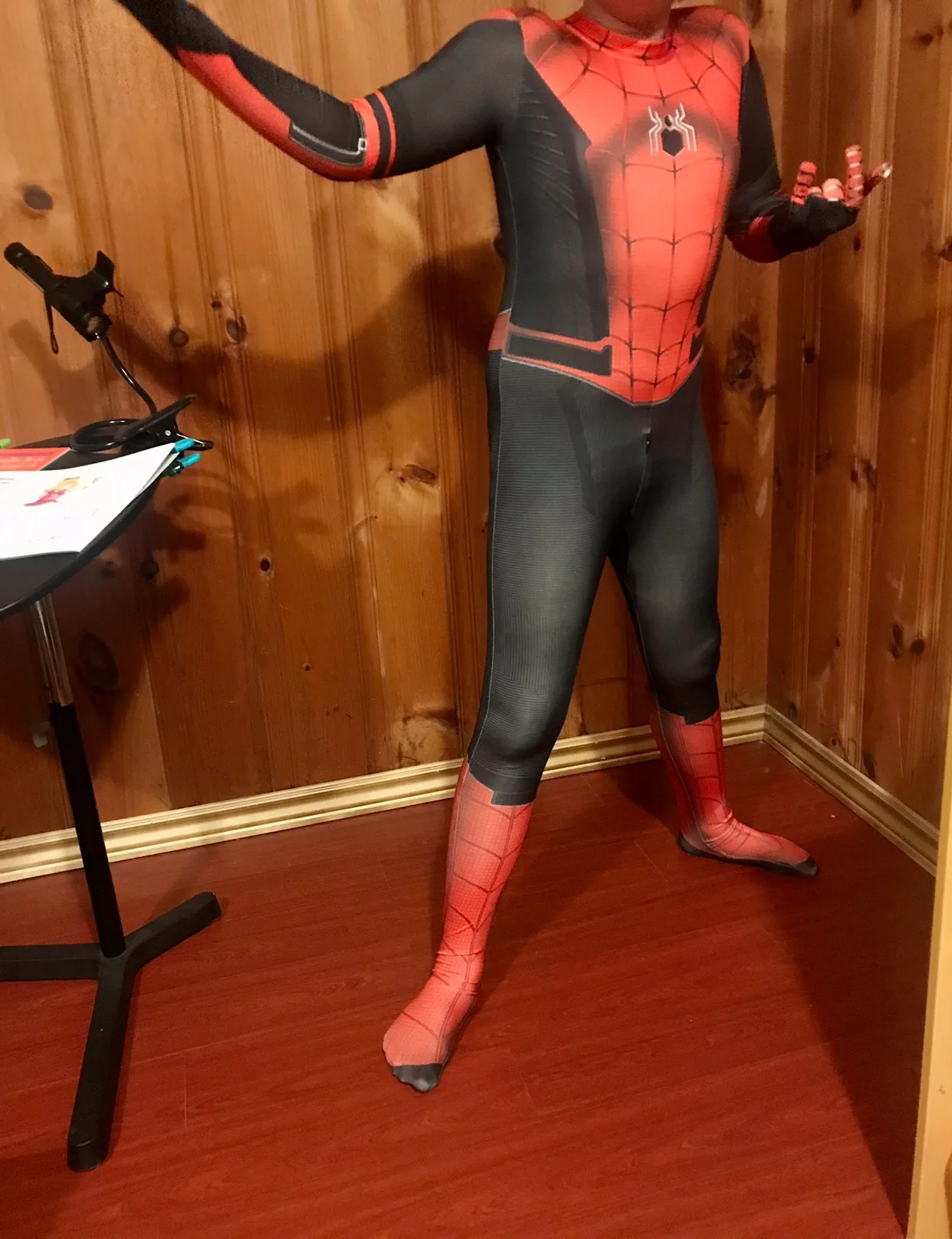 Spiderman Costume 🧡 Good deal for Halloween 🎃 image indicator(3)