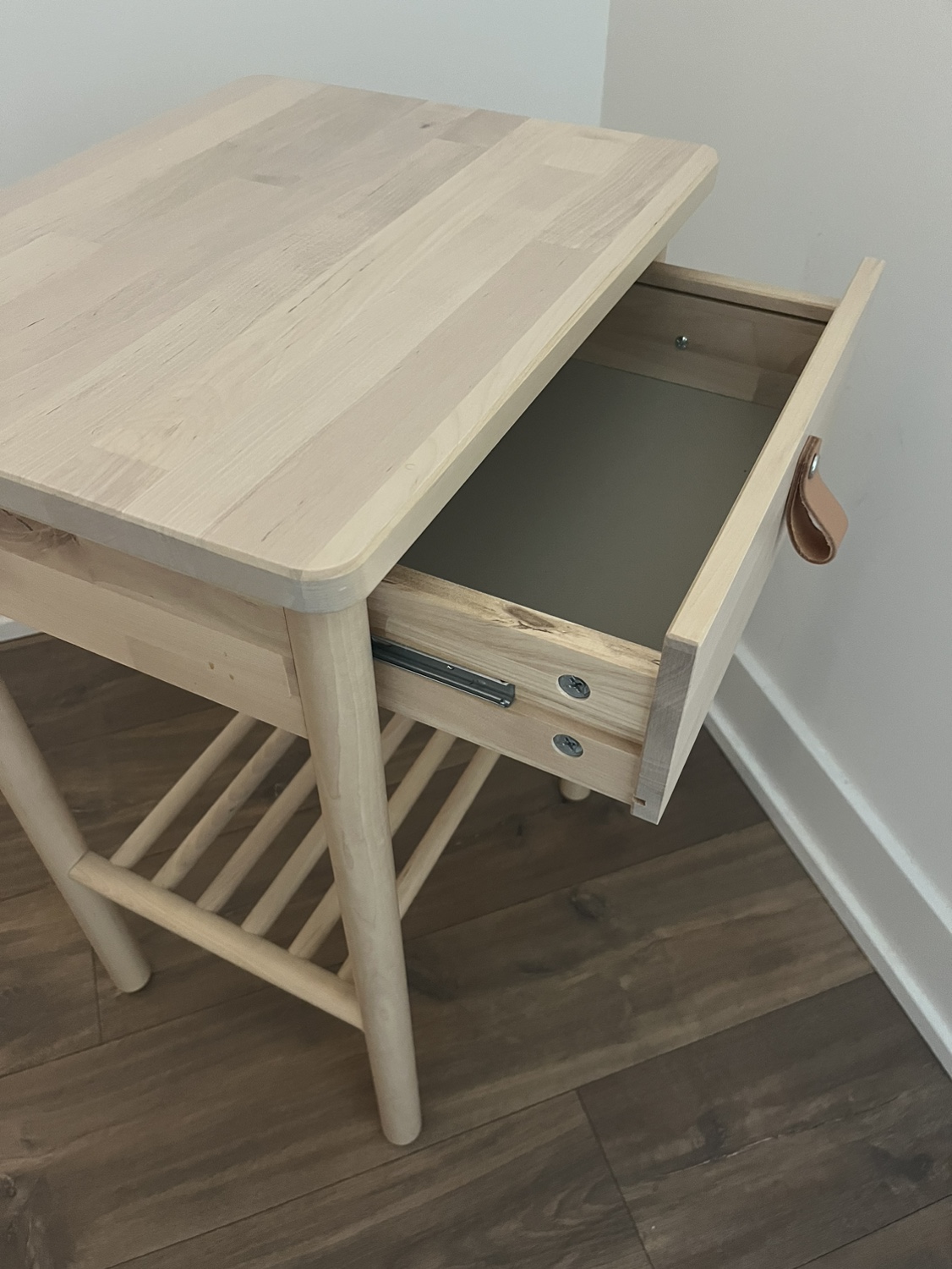 IKEA Björksnäs Side Table/Nightstand - photo 5