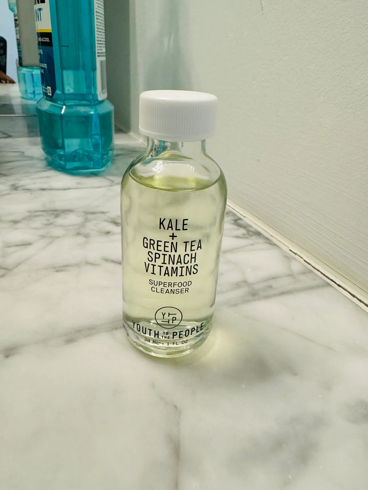 Youth to the People Superfood Cleanser Tee-tree thumbnail