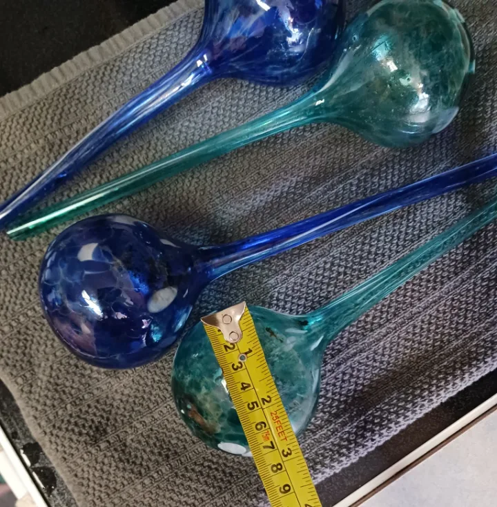 Set of 4 Glass Watering Bulbs holds 300ml per image indicator(6)