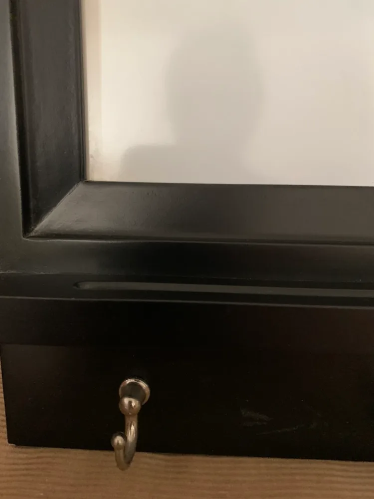 Hanging Key Holder with Magnetic Writing Board - New image indicator(2)