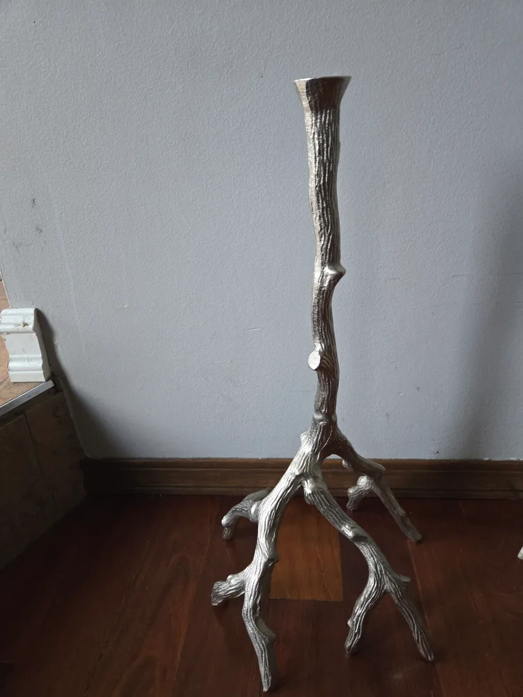 Silver Branch Candle Holders image indicator(2)