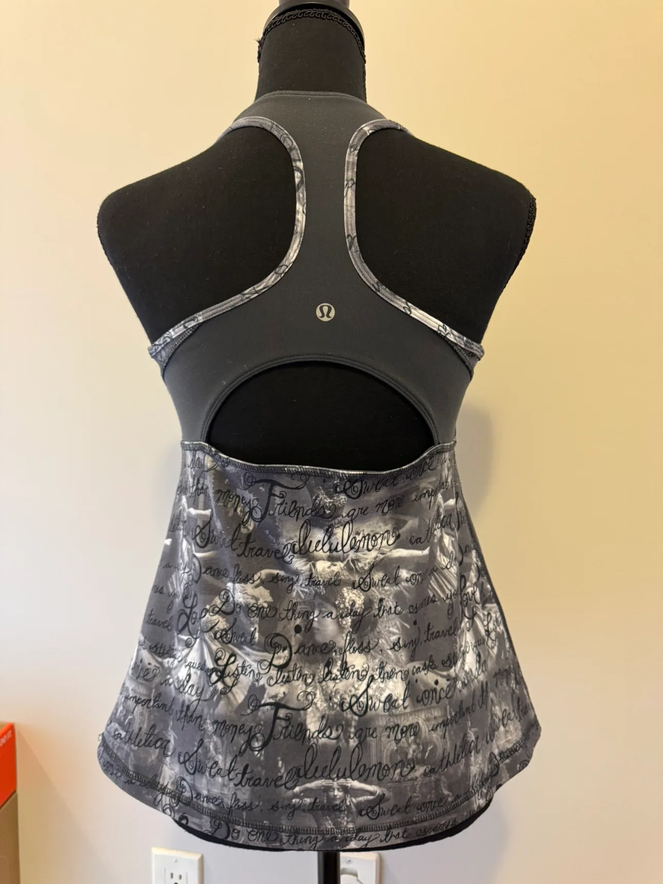 Lululemon racerback tank image indicator(2)