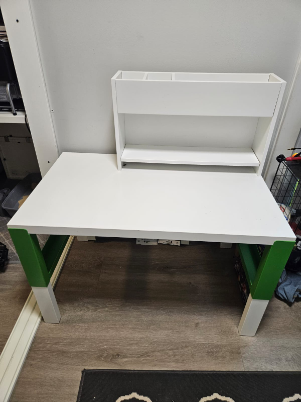 IKEA PÅHL Kids Desk