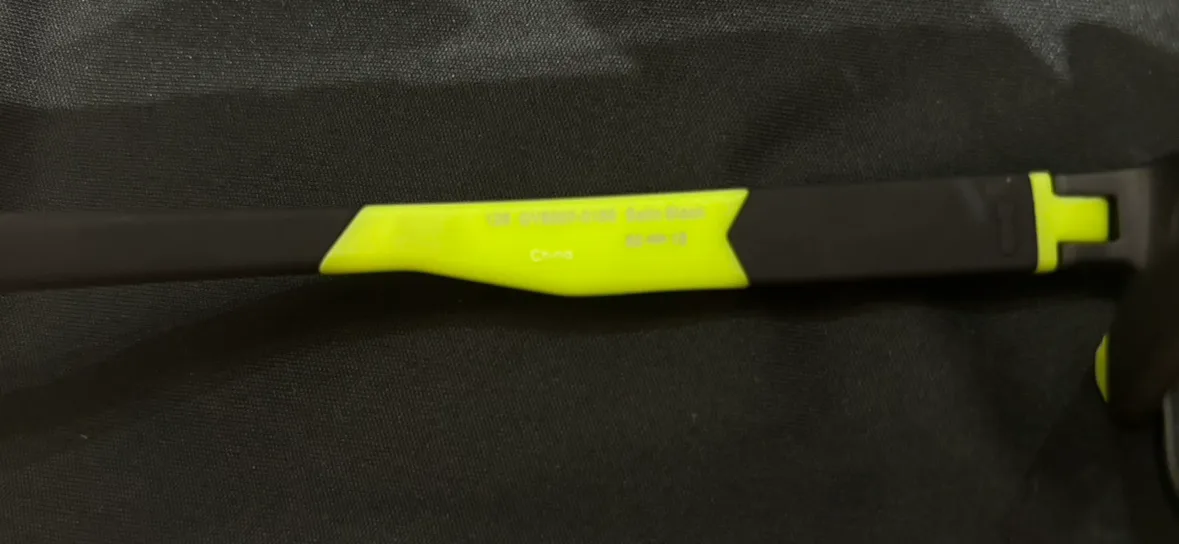 Oakley Sunglasses for kids image indicator(8)