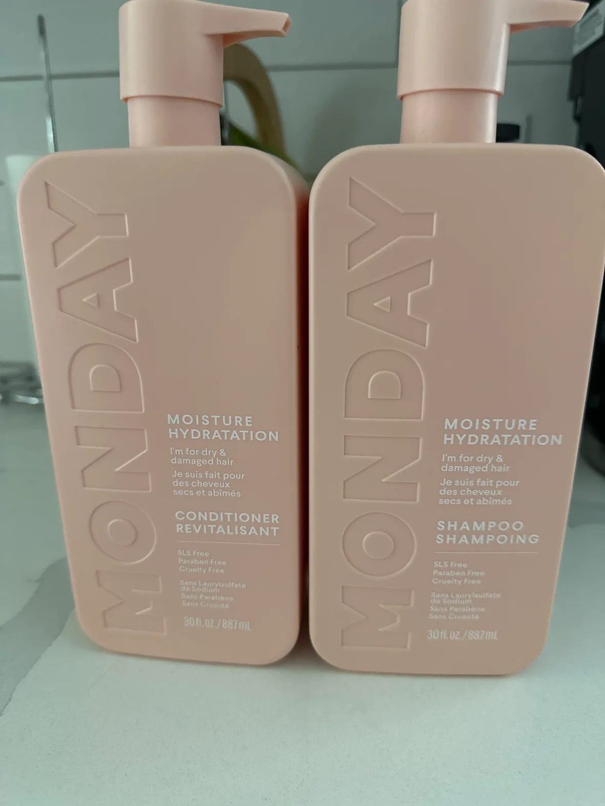 Monday Moisture Hydration Conditioner and Shampoo thumbnail