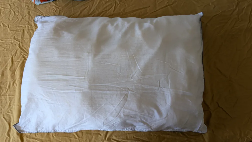 2 Pillows image indicator(2)