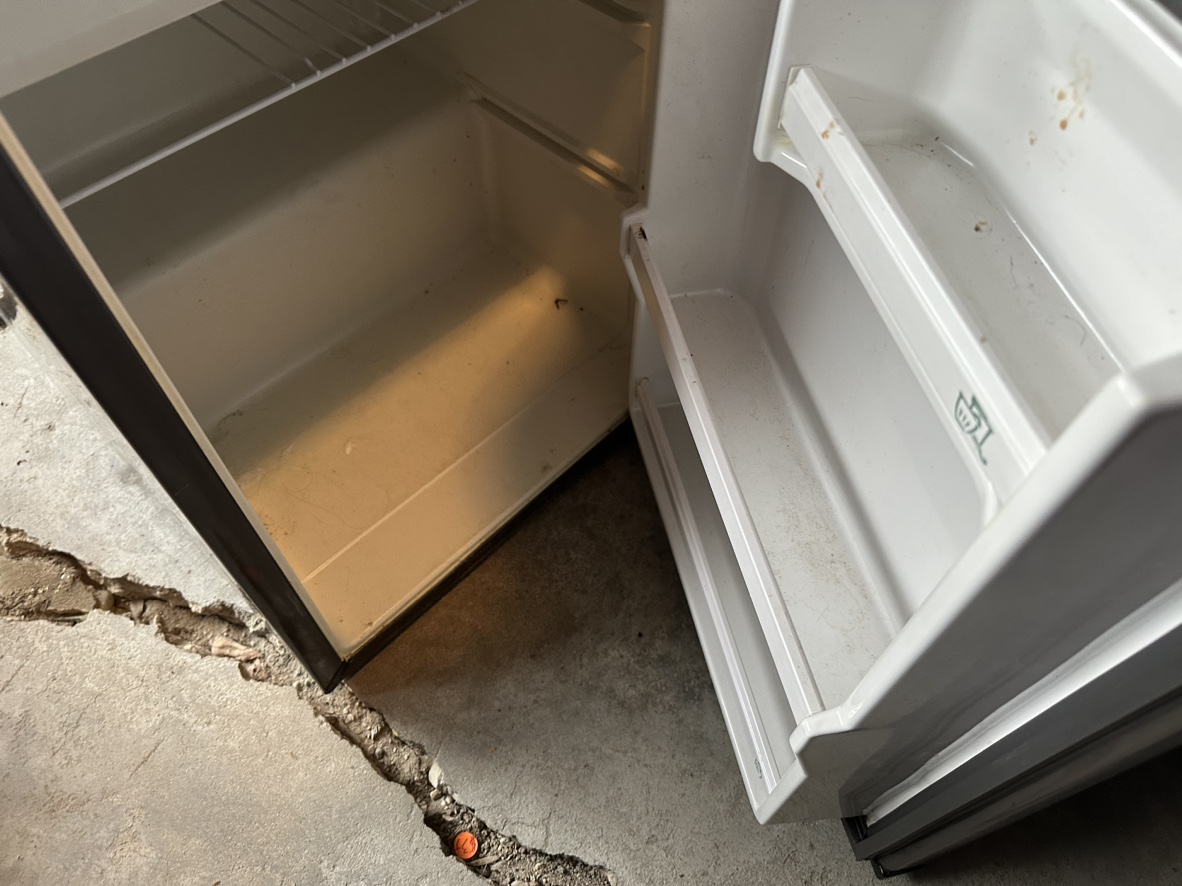 Kenmore Mini Fridge - photo 3