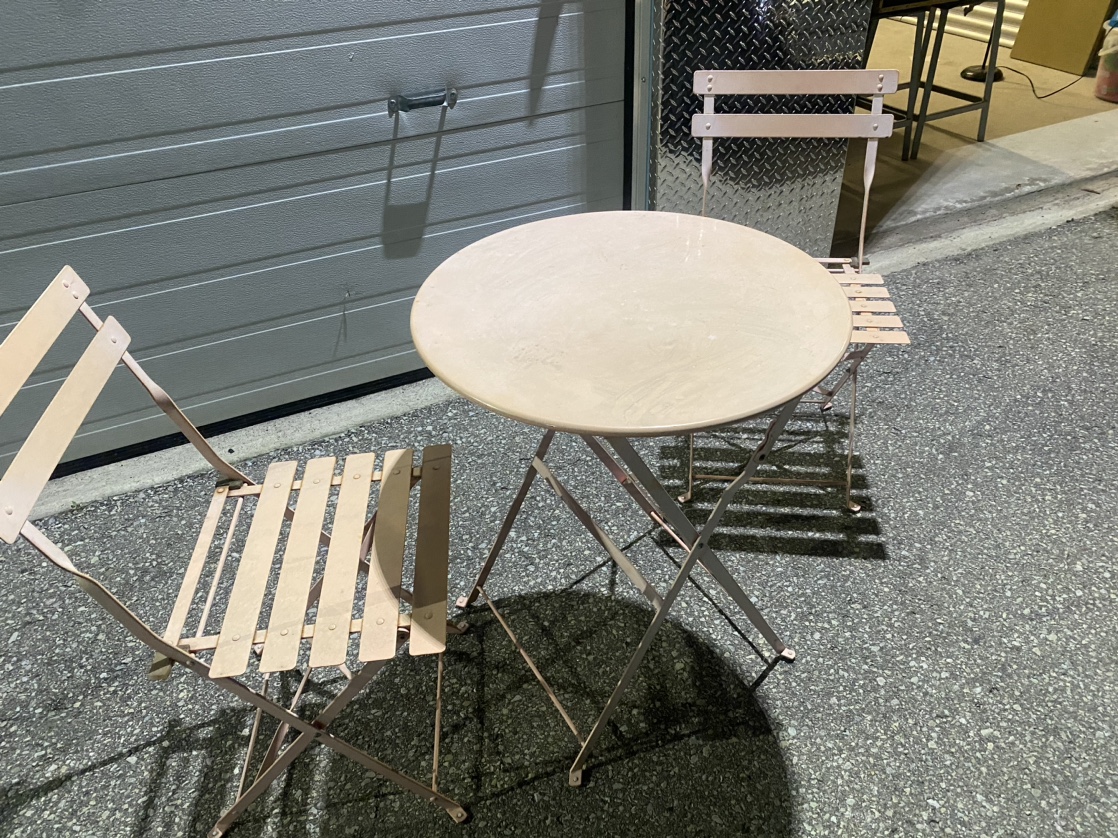 Pink Outdoor Table Set - photo 2