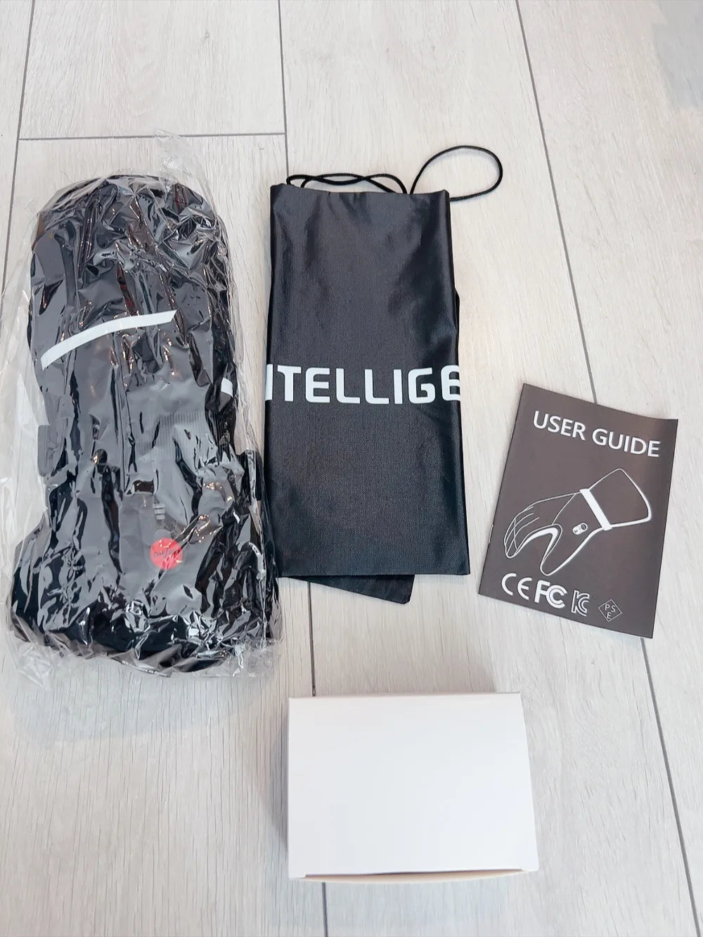 🥕 Open box🥕 Heat Gloves Rechargeable Electric Heating Winter image indicator(2)