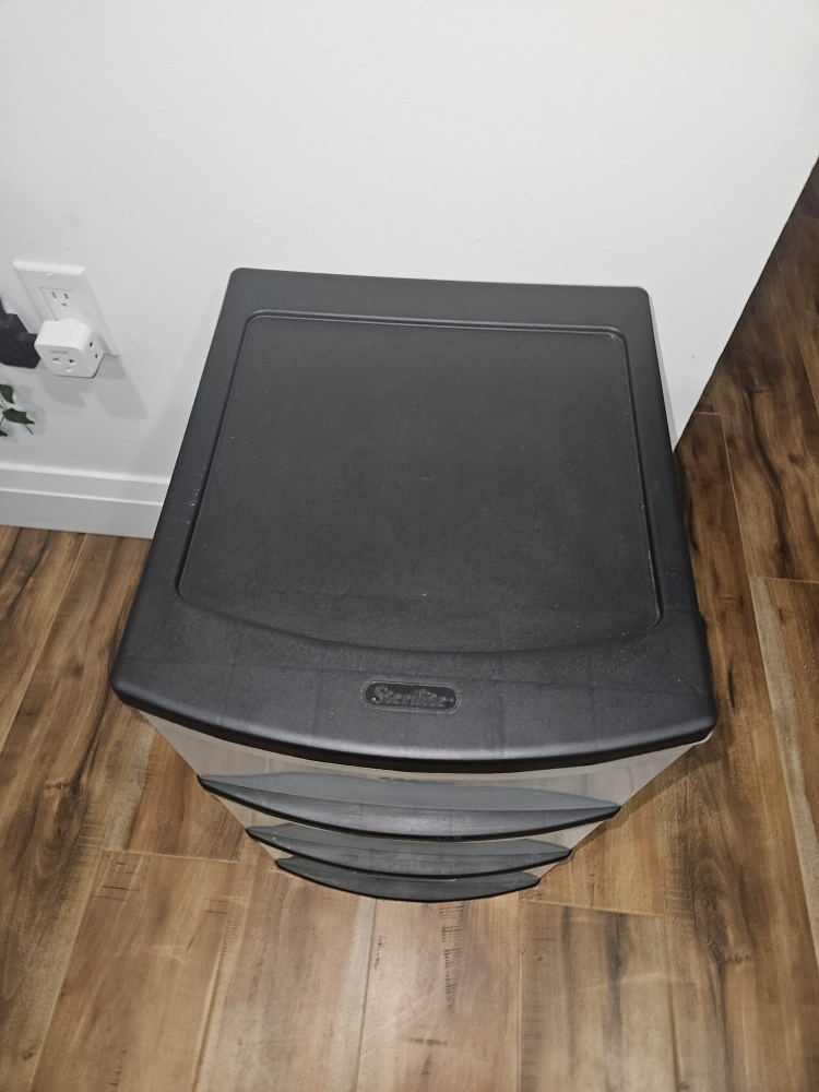 Sterilite 3 Drawer unit - photo 3