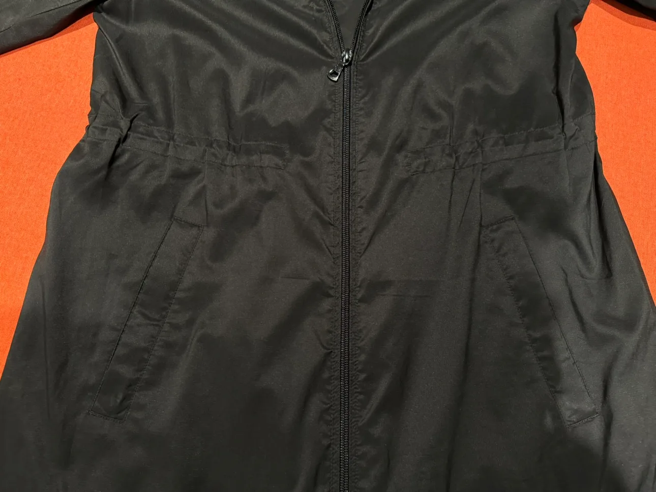 Uniqlo Women’s Black Hooded Jacket from Japan image indicator(4)