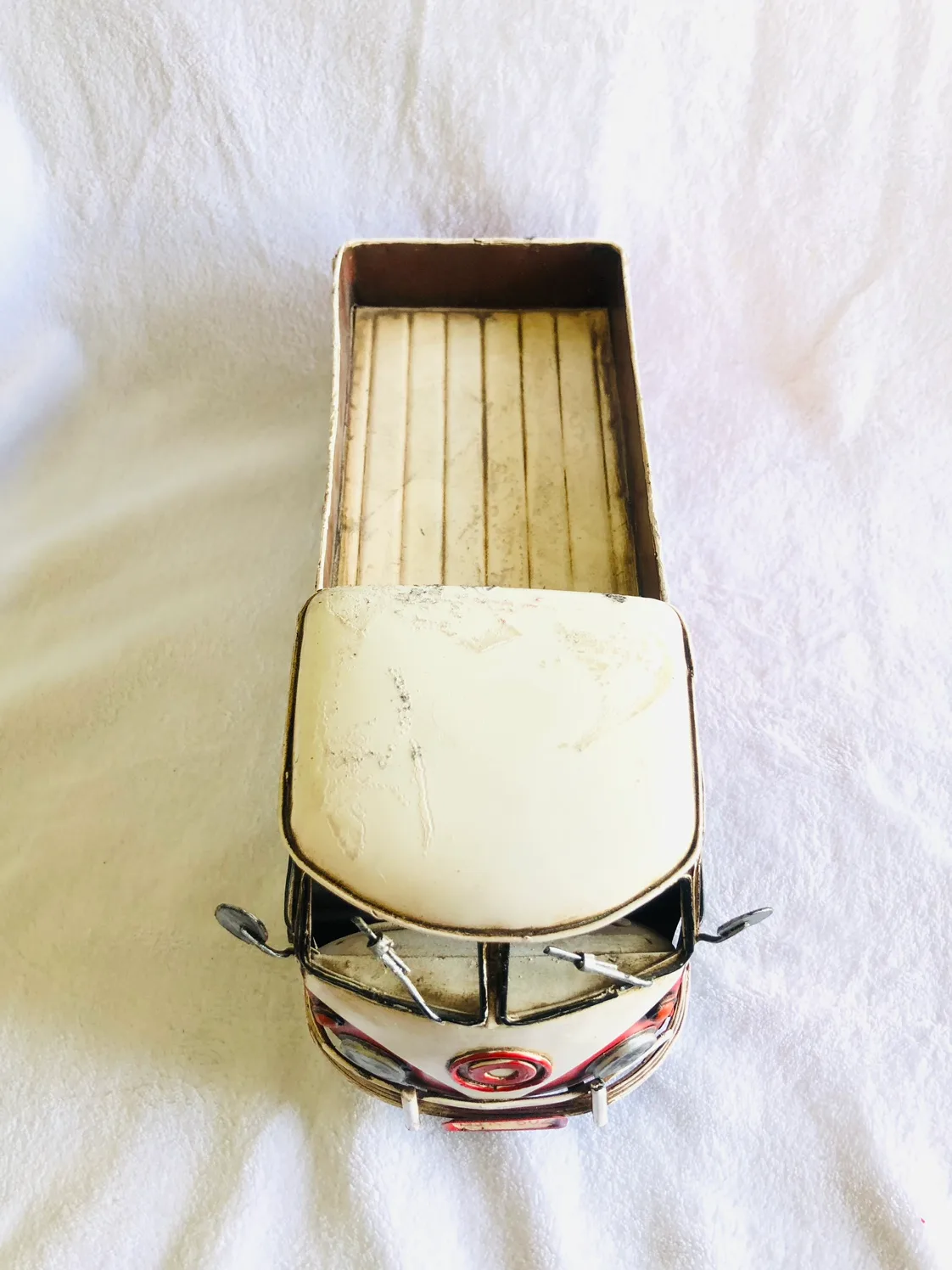 VOLKSWAGEN TOY PICKUP image indicator(9)