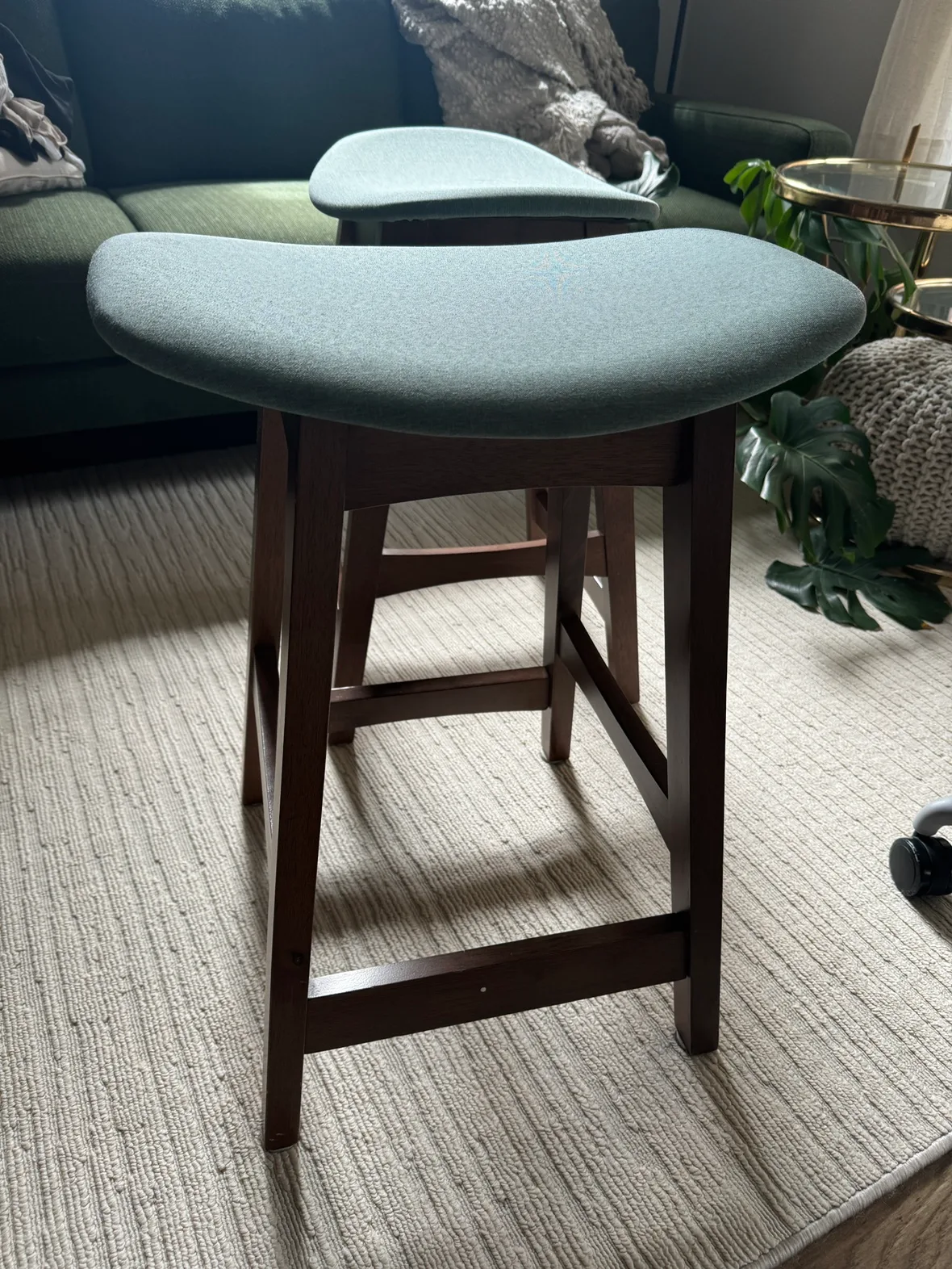 Set of 2 Counter Stools thumbnail