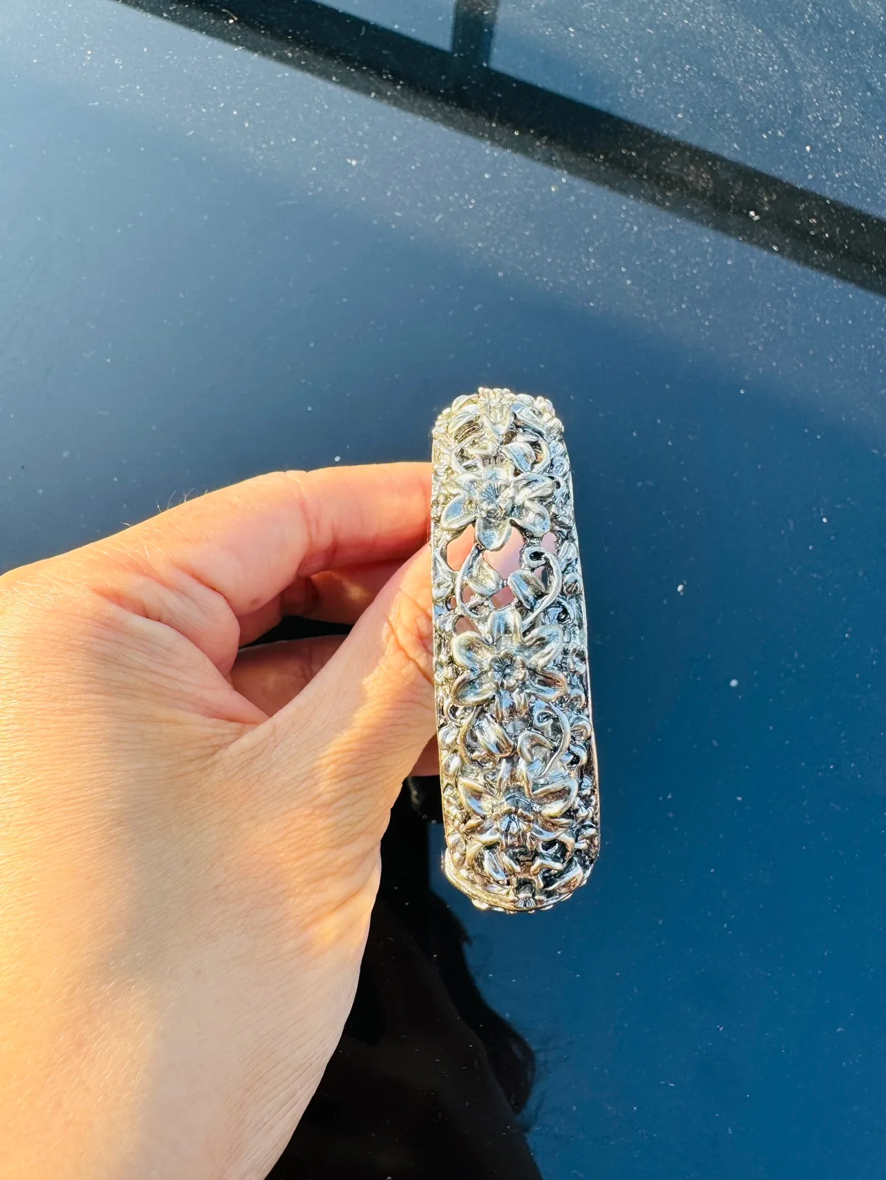 Silver Flower Bracelet thumbnail