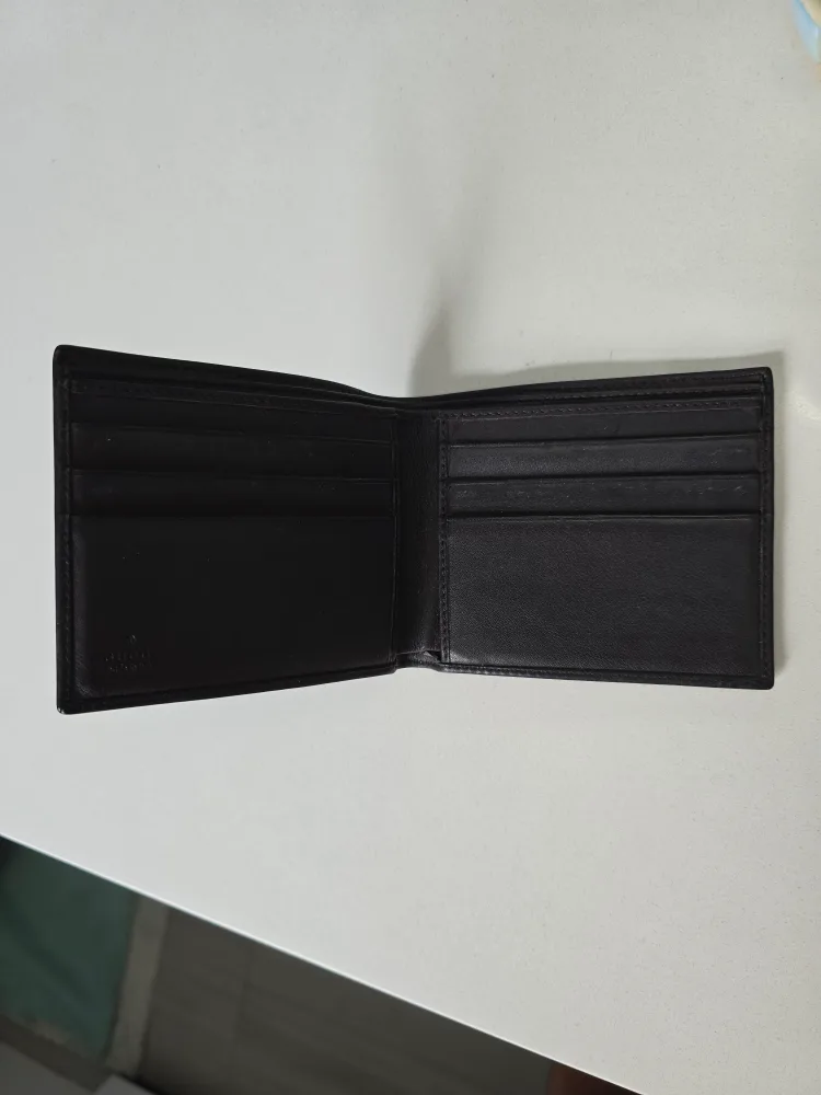 Gucci Brown Leather Wallet image indicator(3)