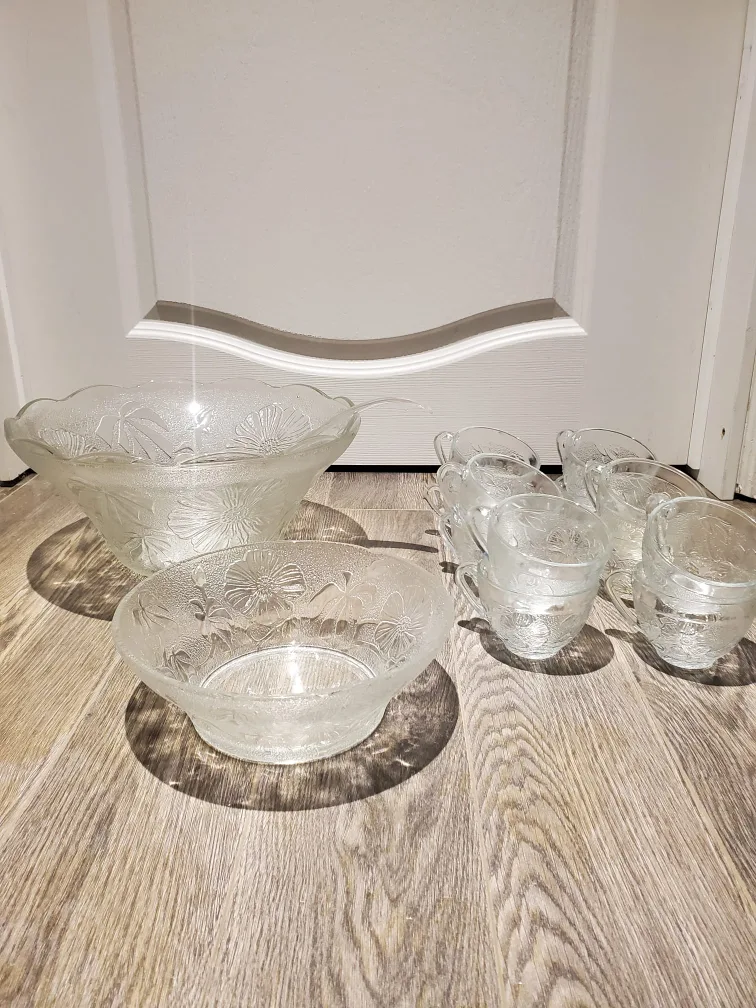 Glass Punch bowl image indicator(6)