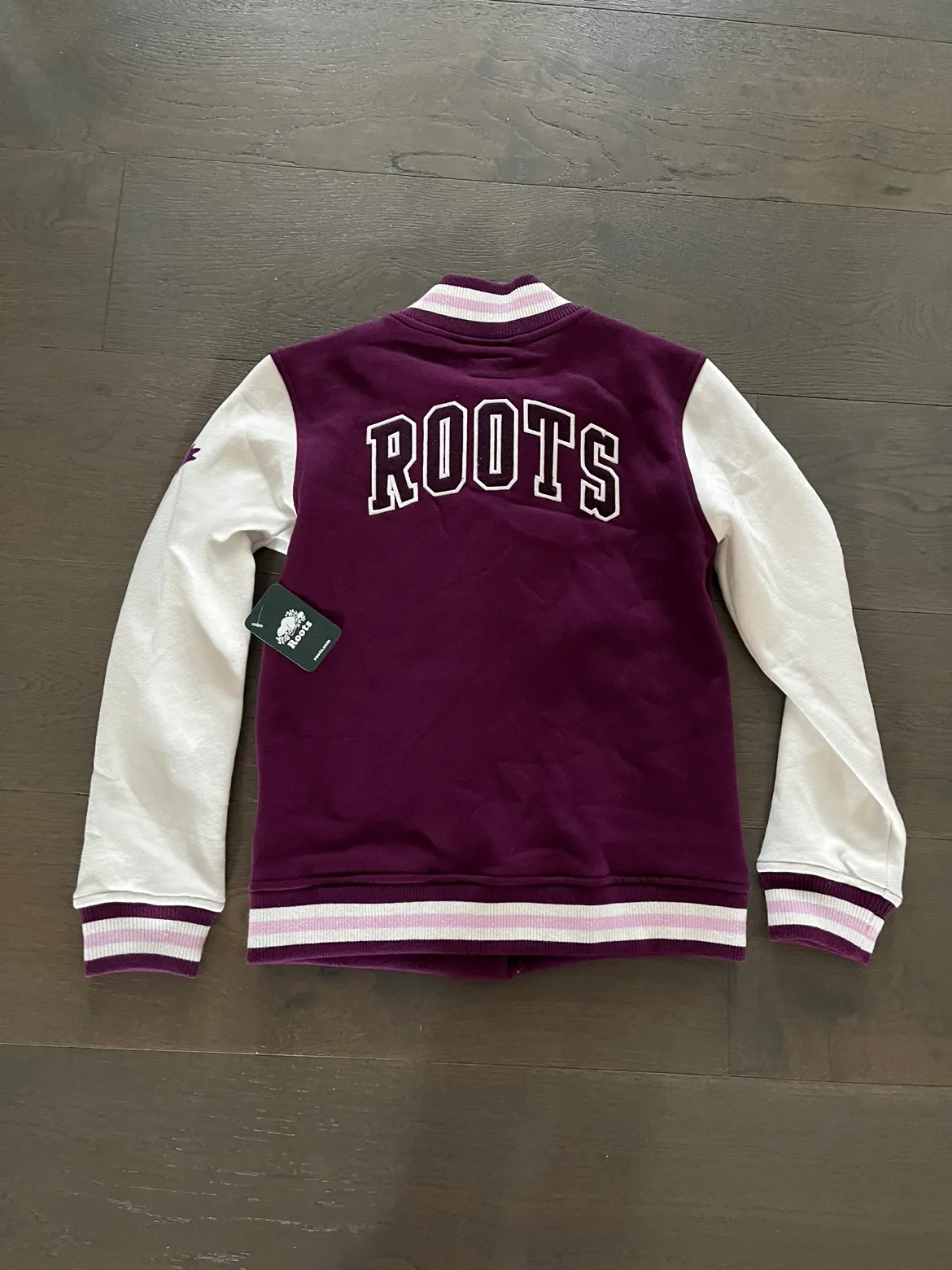 Roots girls varsity fall jacket sz 9/10 NWT ret $85 image indicator(4)
