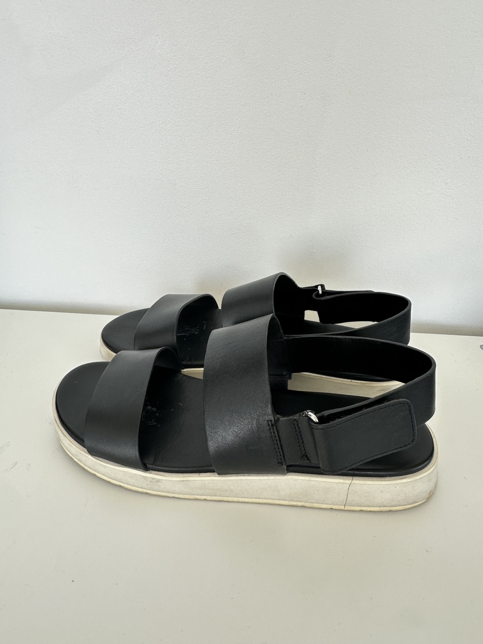 Vince Leather Sandals - Two Pairs - Size 7 - photo 4