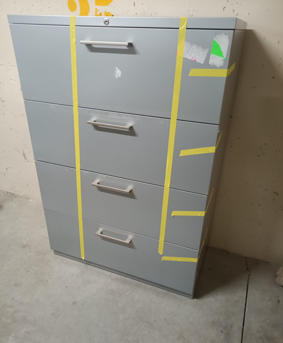 4 Drawer Filing Cabinet - photo 3