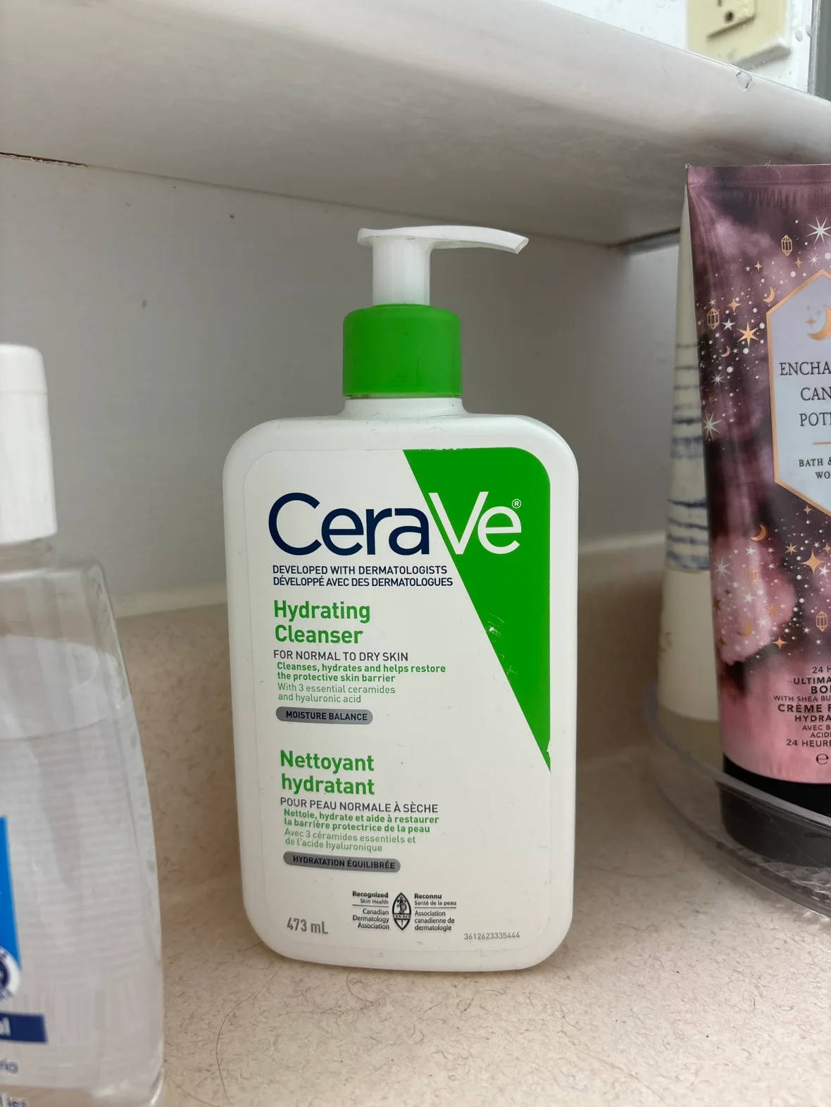 CeraVe Hydrating Cleanser thumbnail