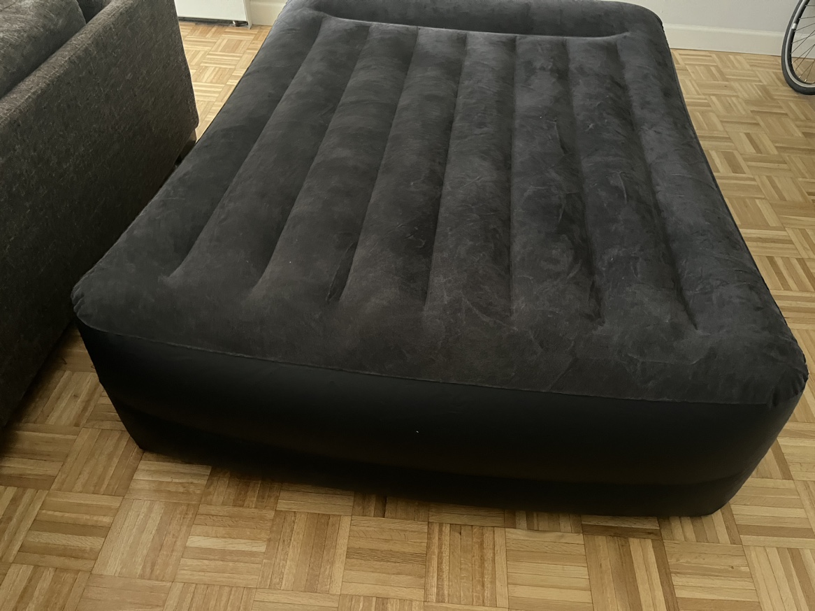Intex Double Air Mattress deluxe