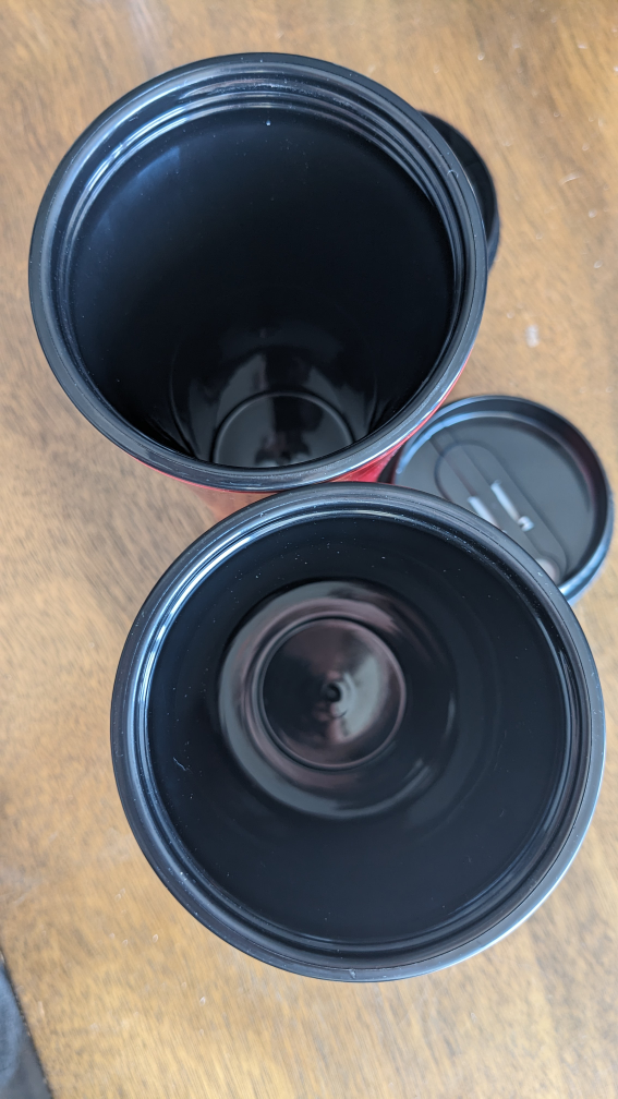 Two New Travel Mugs - photo 2