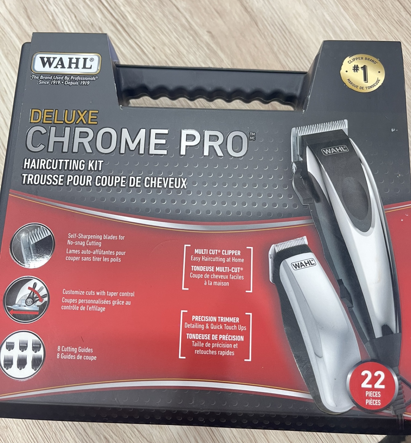Wahl Deluxe Chrome Pro Haircutting Kit - photo 2