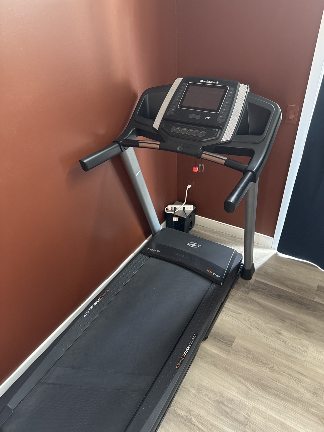NordicTrack T 6.5 Si Treadmill - photo 2