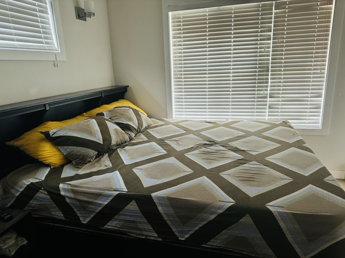 King size storage bed
