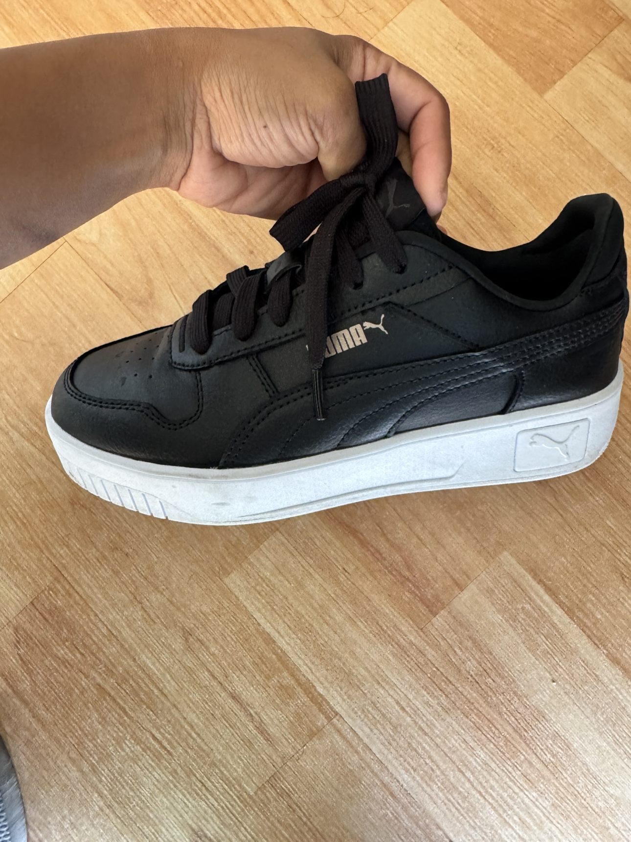 Women’s Puma Black Sneakers - photo 3