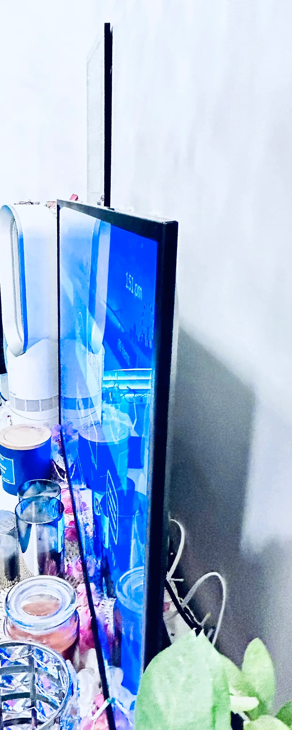 Like NEW Hisense 43" Smart HD TV FREE ROKU TUBI AND MORE image indicator(5)