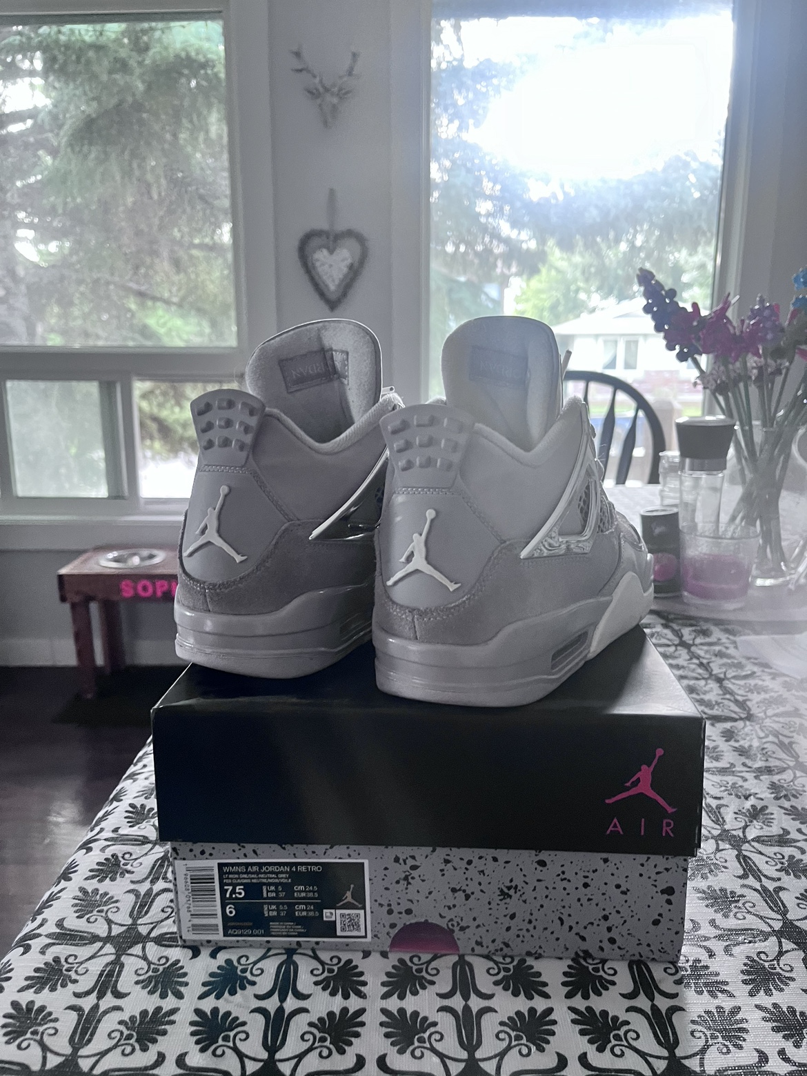 Air Jordan 4 Retro frozen moments - photo 2