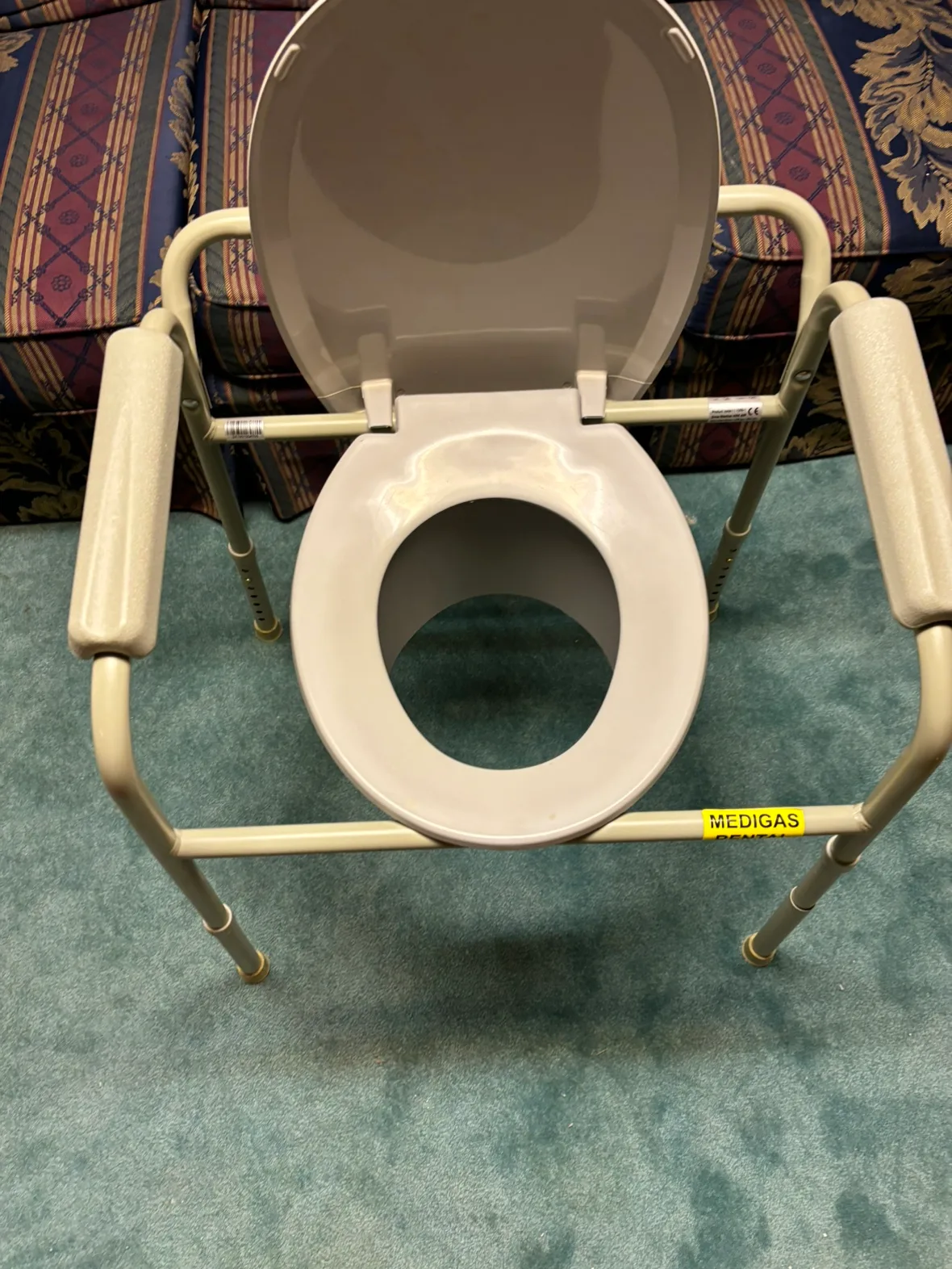 Toilet Frame with Arms image indicator(2)