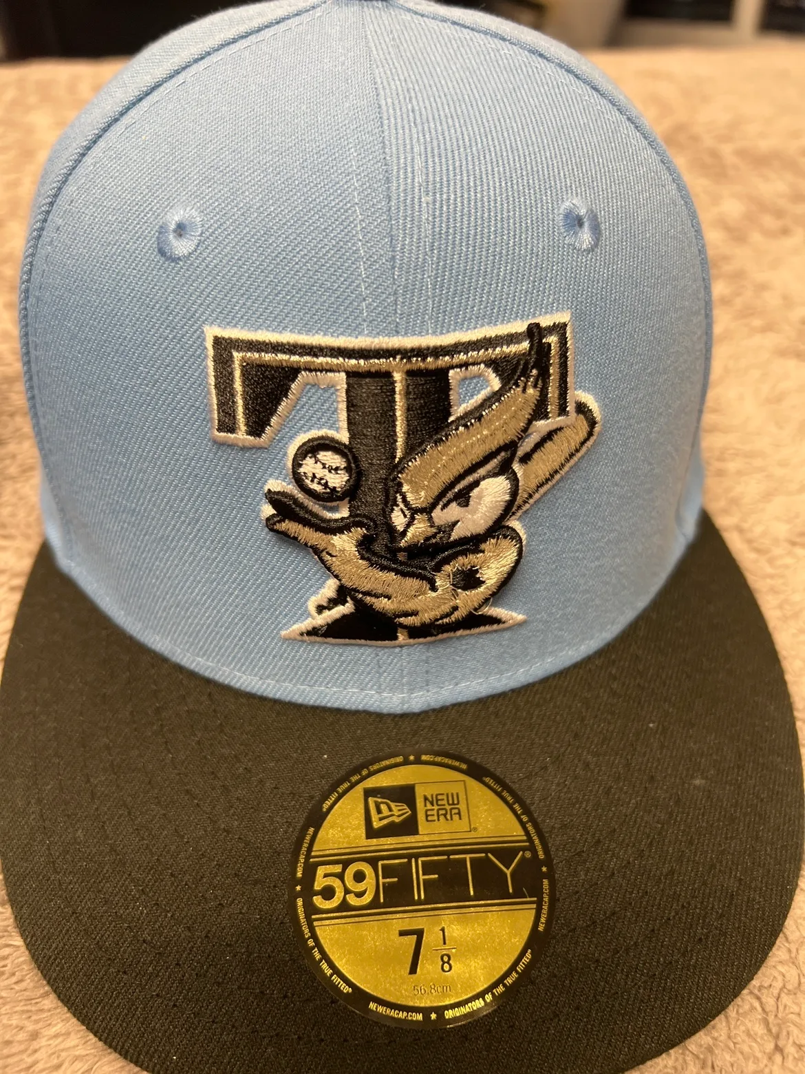 Toronto Blue Jays Hats, Jackie Robinson 42 image indicator(4)