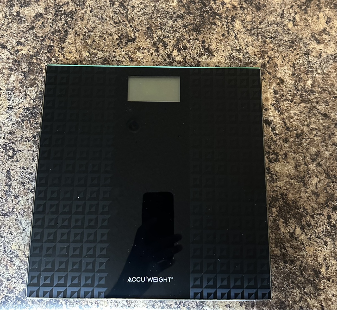 Moving sale: AccuWeight Digital Weighing Scale - photo 3