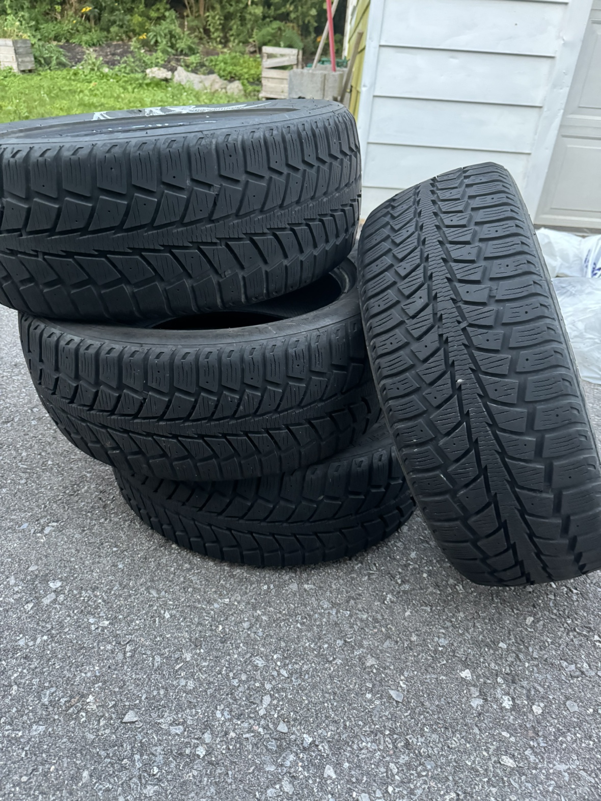 Set of 4 Winter Tires