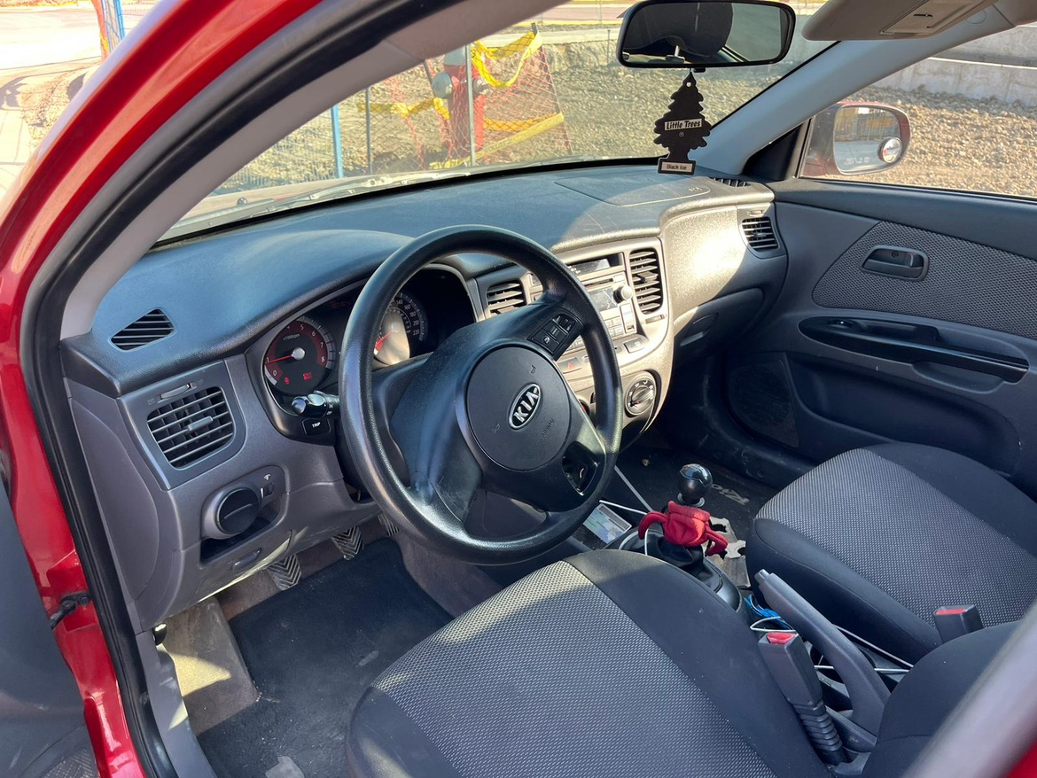 Kia rio - photo 3