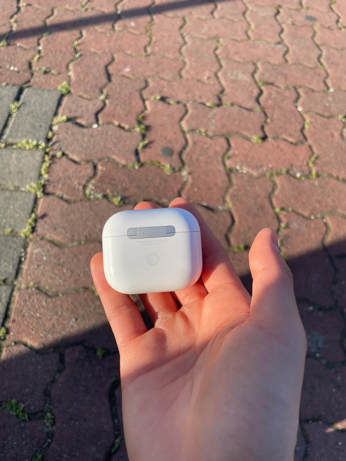 Apple AirPods (3rd Generation) image indicator(3)