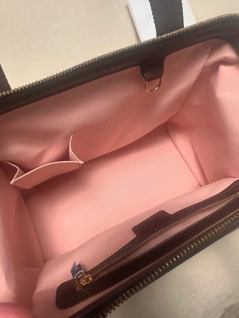 Authentic Louis Vuitton Monogram Bag image indicator(5)