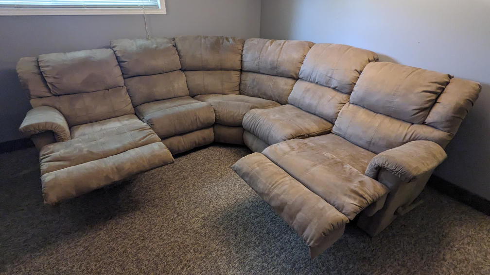 Reclining Sectional Sofa - photo 2