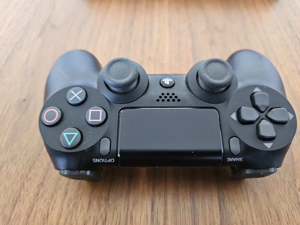 Playstation 4 Bundle with Almost New Remote & 5 Game Titles - photo 3