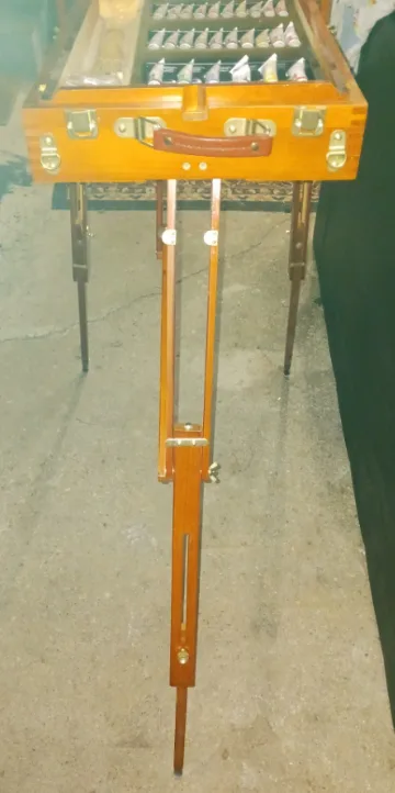 Wooden Artist's Easel, Foldable and has Carring Strap image indicator(9)