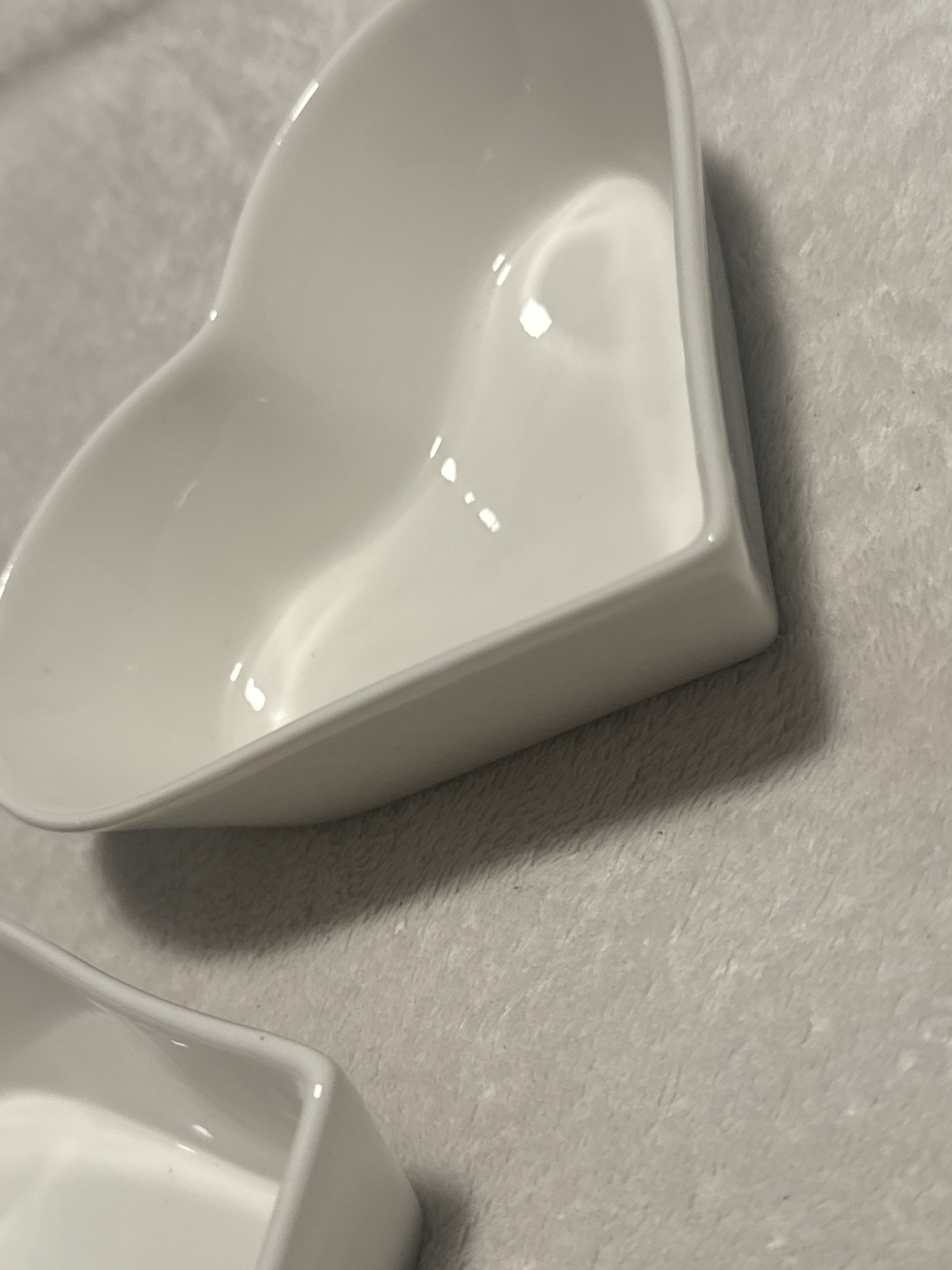 Set of 2 Heart Shaped jewelers - photo 2