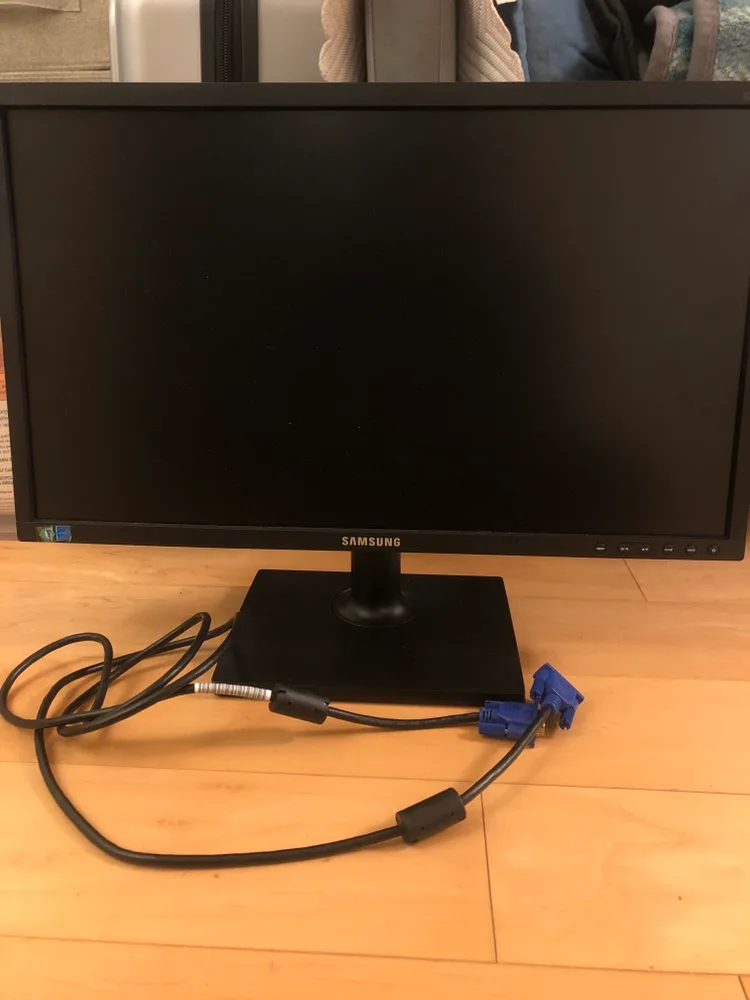 Samsung Monitor S22E200 thumbnail