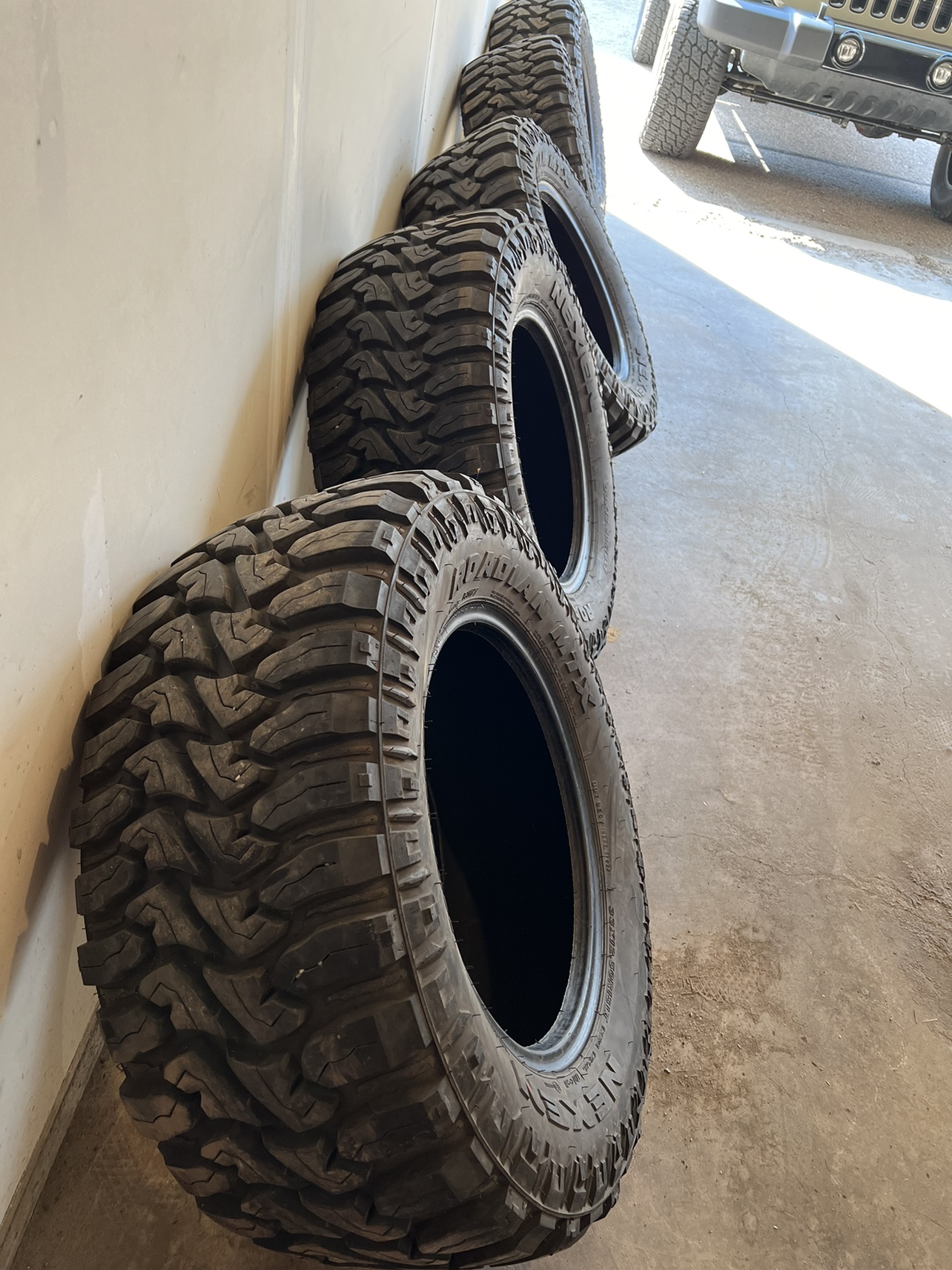 Set of 5 Nexen Roadian MTX 33x12.50R18 LT Mud Tires - photo 5