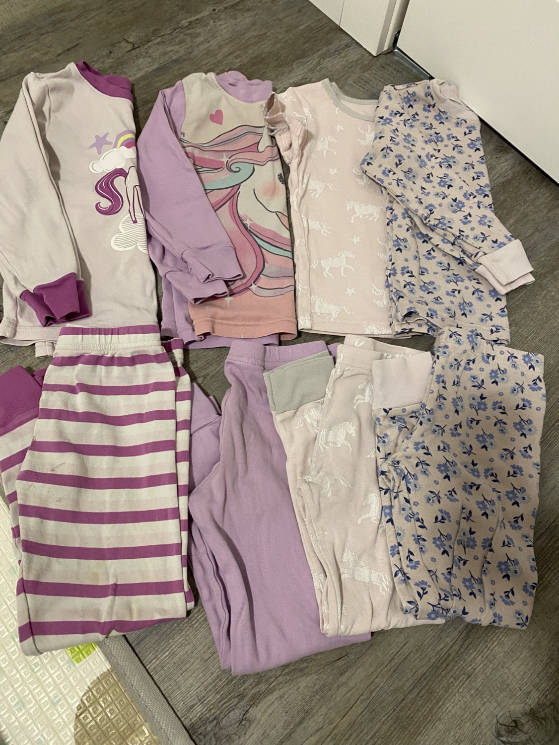 #freecycle Girls Size 5 Pajama Sets