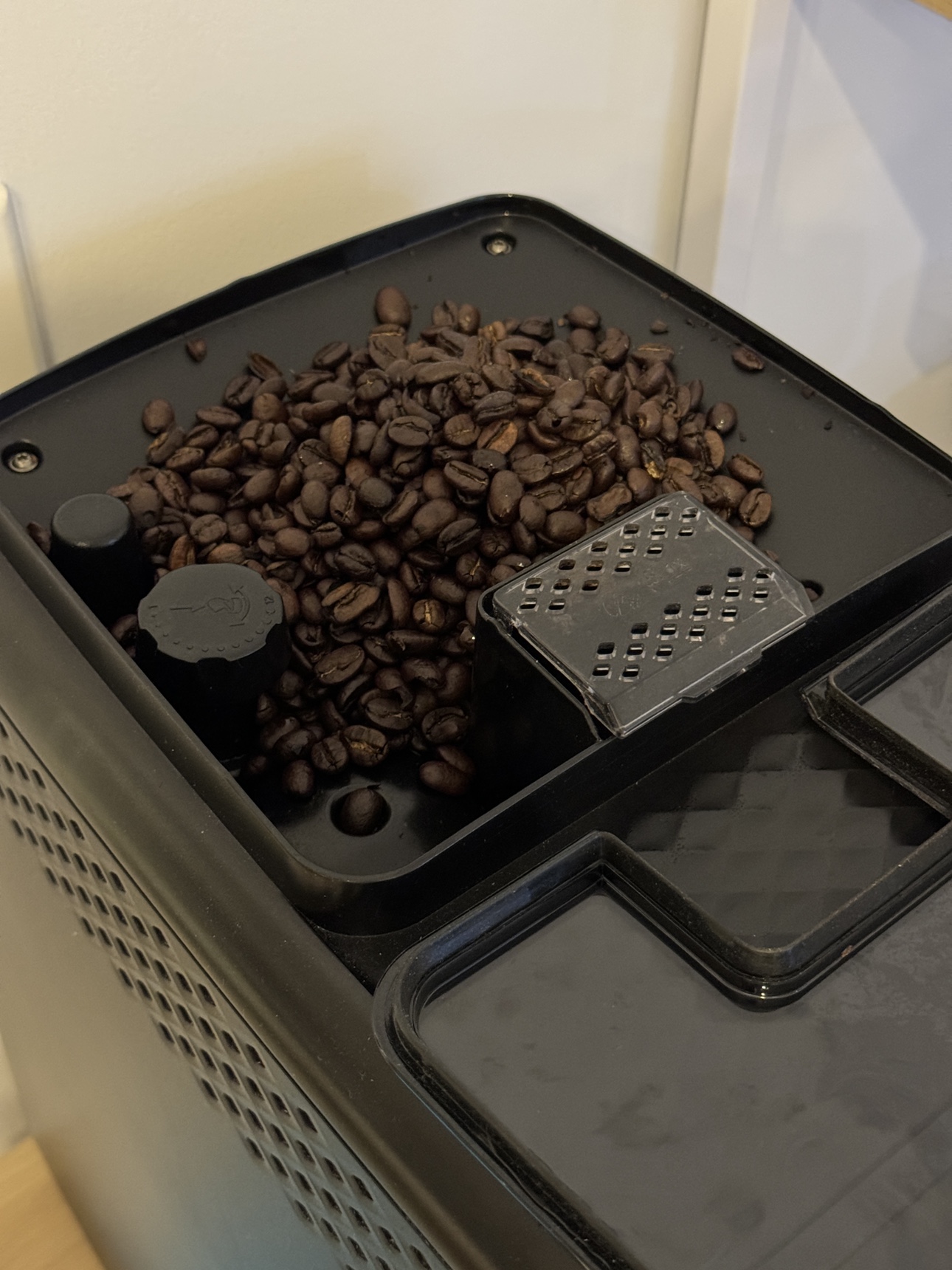 Philips 3200 Fully Automatic Coffee Machine - 5 Coffee Options - photo 4