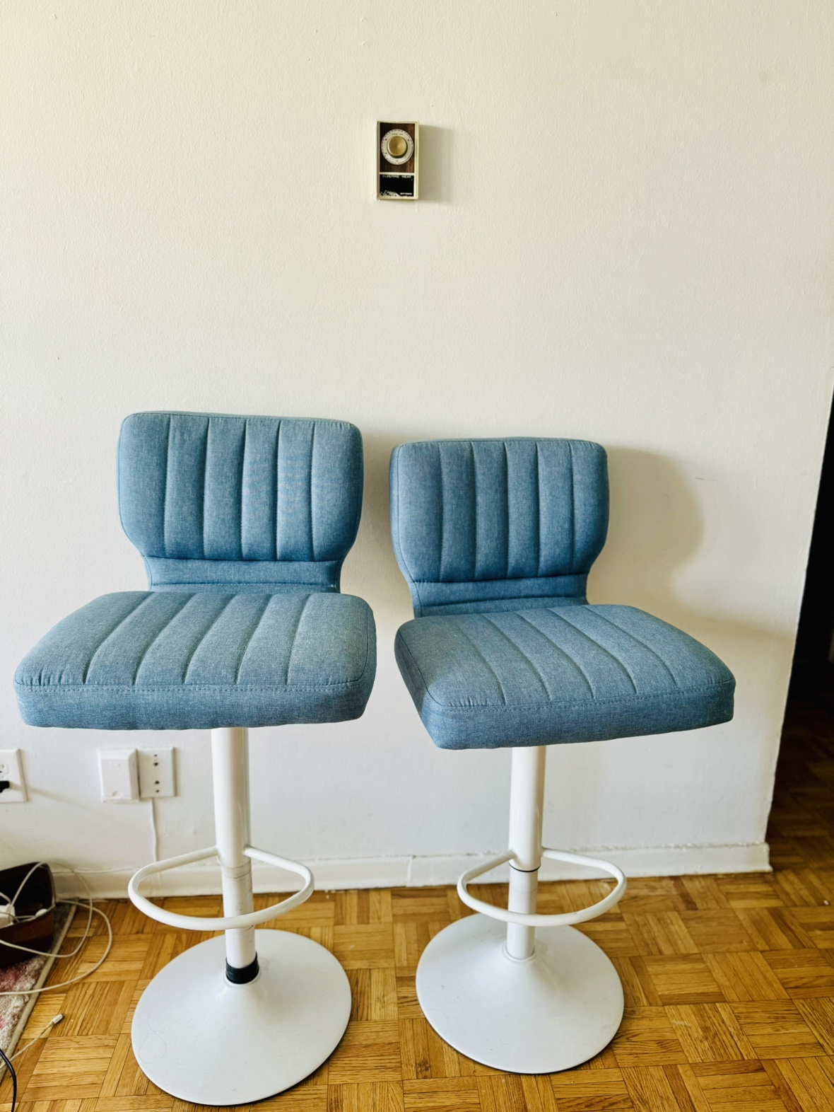 2 Bar stools with Backrest for sale - photo 2